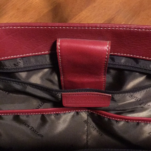 Large red tote bag - Picture 2 of 5